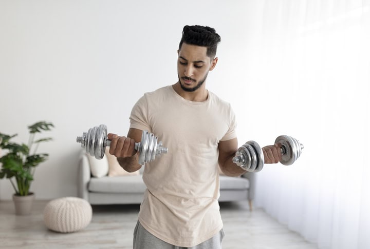 Can You Build Muscle at Home Without Heavy Weights?